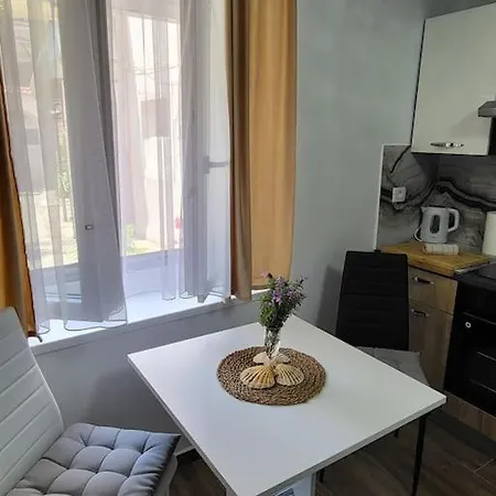 Apartma Old Town Апартаменты *
